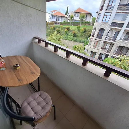 Apartment Arena I By The Sea