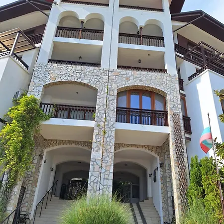 Apartment Arena I By The Sea Sveti Vlas