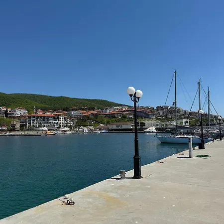 Apartment Arena I By The Sea