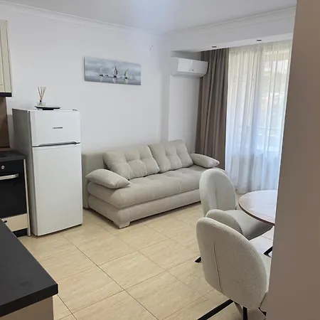 Apartment Arena I By The Sea Sveti Vlas
