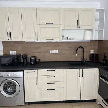 Arena I By The Sea Apartment *