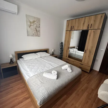 Apartment Arena I By The Sea *