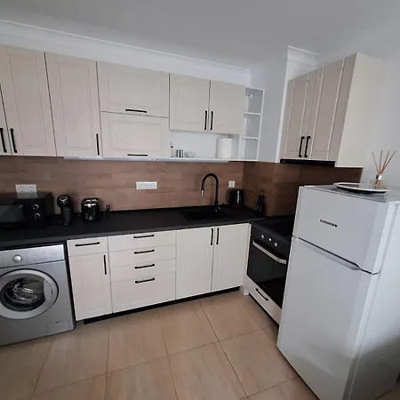 Apartment Arena I By The Sea *