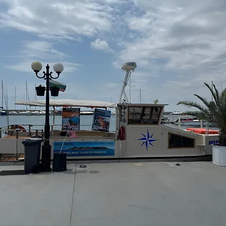 Arena I By The Sea Apartman Szveti Vlasz
